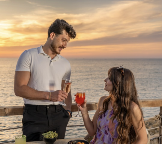 Signature: Food Stations, Catering & Seasonal Seafood by the Sea Signature: Food Stations, Catering & Seasonal Seafood by the Sea